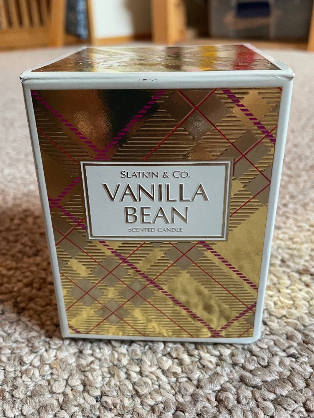 Slatkin The Perfect Christmas Vanilla Bean Candle. NEW